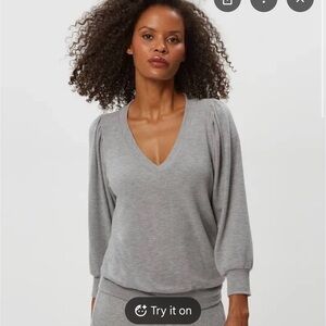 Michael Stars Gabriella V-Neck NWOT